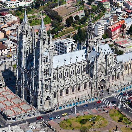 Departamento Junto A La Basilica Voto Nacional - Quito Apartment Exterior photo